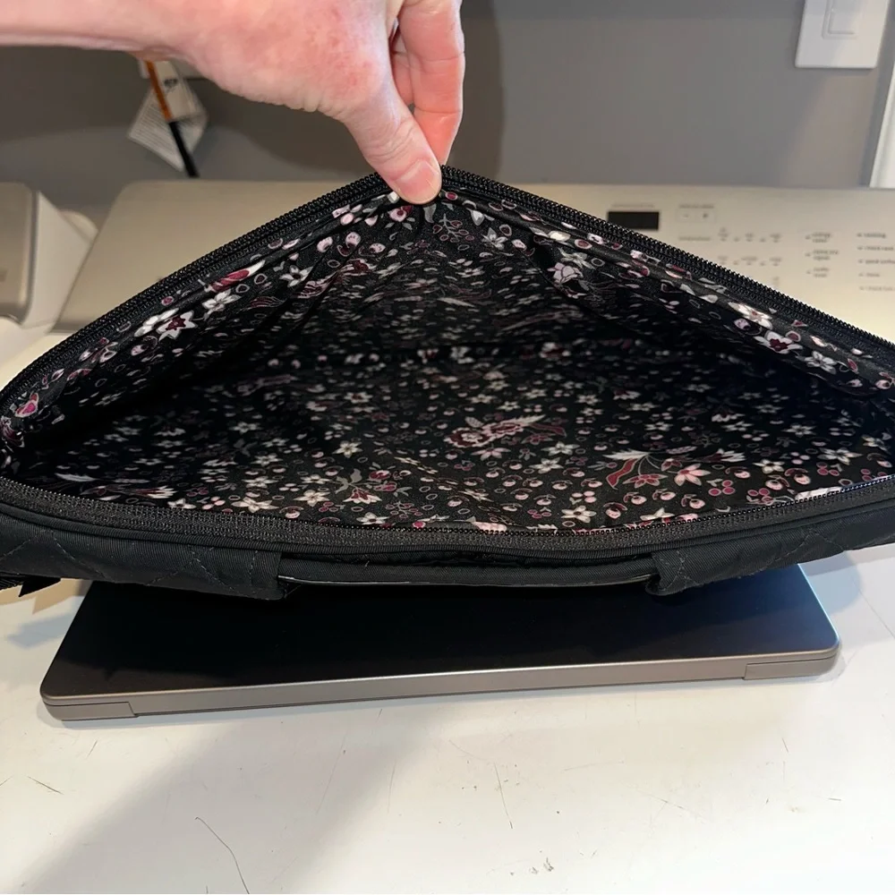 Vera Bradley Black Laptop Organizer in Performance Twill